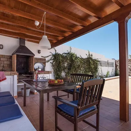 فيلة Maria Puerto Del Carmen Lanzarote بويرتو ذيل كارمين